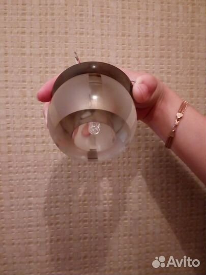 Точечные потолочные светильники