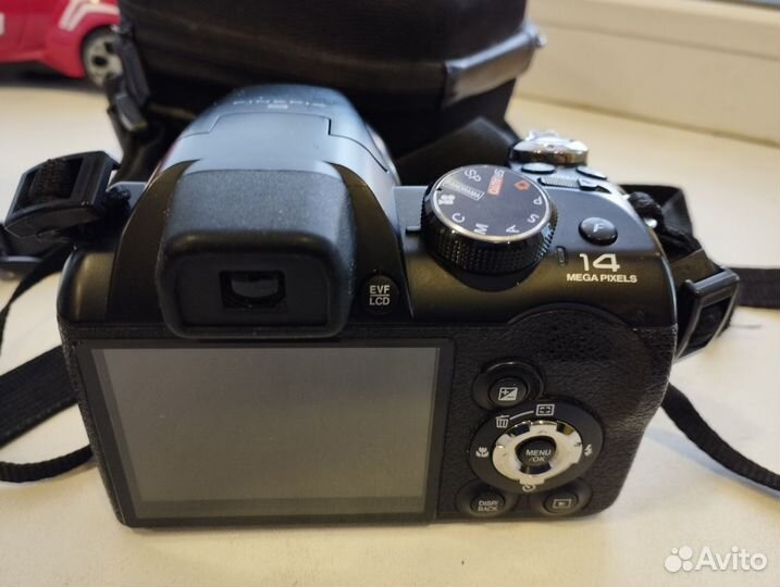 Фотоаппарат Fujifilm Finepix S4200