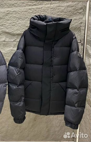 Пуховик зимний мужской Moncler