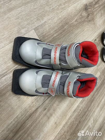 Ботинки лыжные