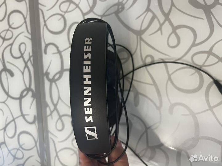 Наушники проводные Sennheiser HD 205