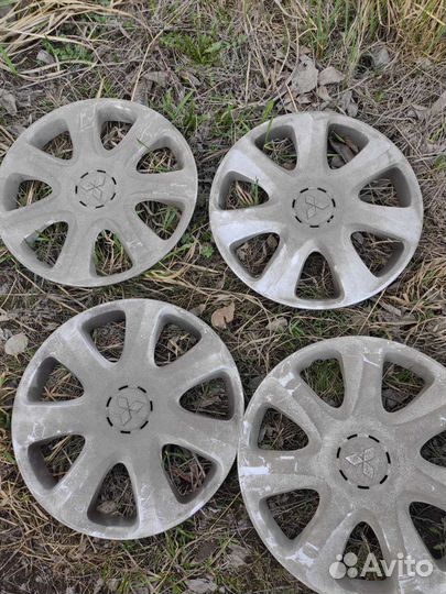 Колпаки Митсубиси R-16