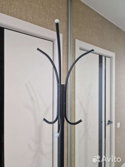 Вешалка напольная