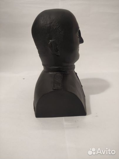 Бюст Берия Л. П