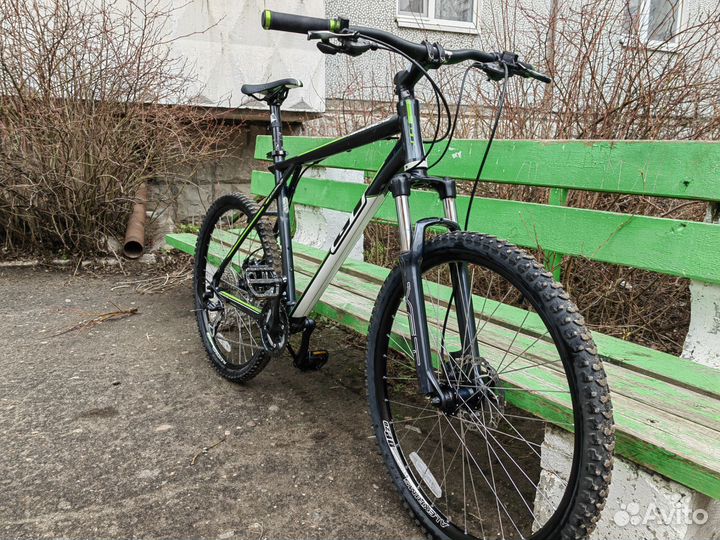 Велосипед GT Avalanche Sport