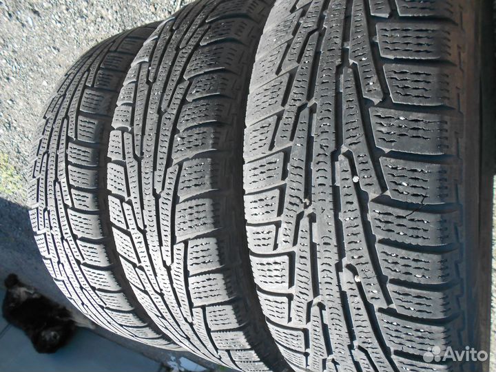 Nokian Tyres Hakkapeliitta R 225/65 R17