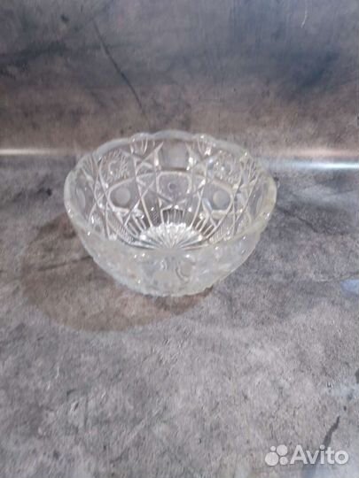 Хрустальная ваза