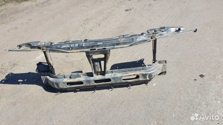 Передняя панель с траверсой ауди 80 90