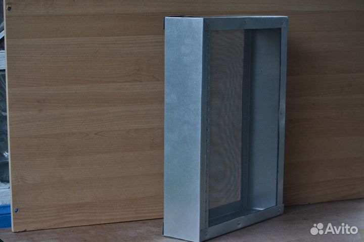 Изолятор для пчел