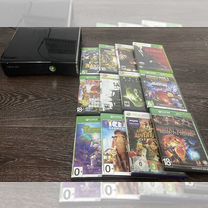 Xbox 360 slim 250gb + Игры, Кинект, 2 джойстика