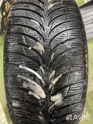 Goodyear UltraGrip Ice+ 215/55 R17
