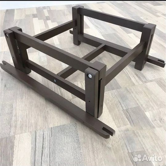 Детская кроватка трансформер с маятником