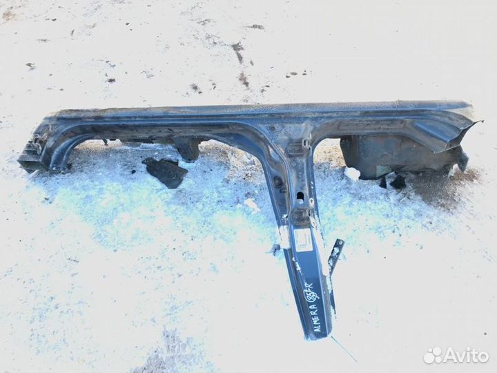 Порог со средней стойкой правый Nissan Almera N16