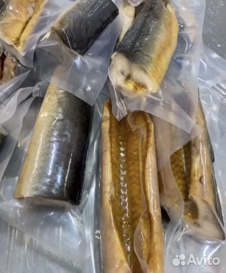 Угорь копченый