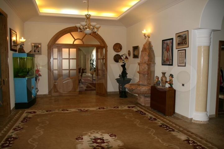 Коттедж 1500 м² на участке 52 сот.