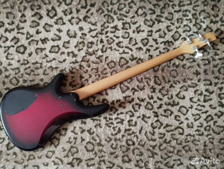 Бас гитара Ibanez SR370 RST