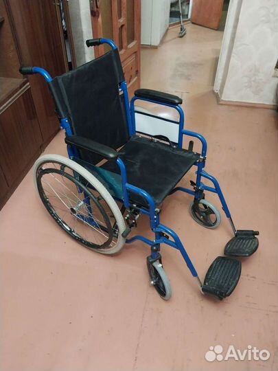Инвалидная коляска