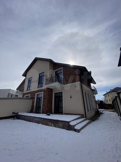 Дом 206 м² на участке 3 сот.