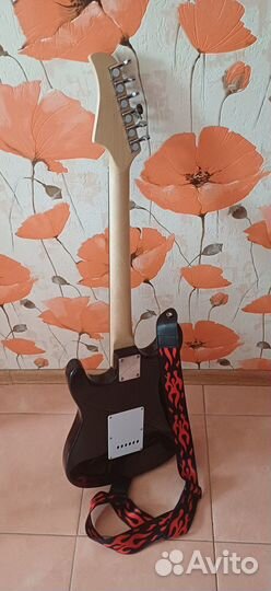 Продам электрогитару от фирмы Rocket