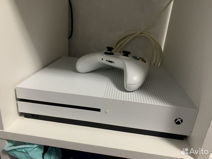 Xbox One s