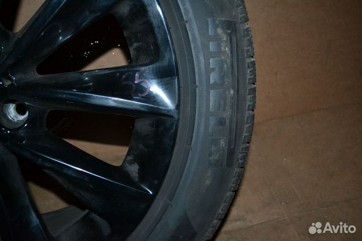 Диски BMW R18 с зимними шинами 245 50 18