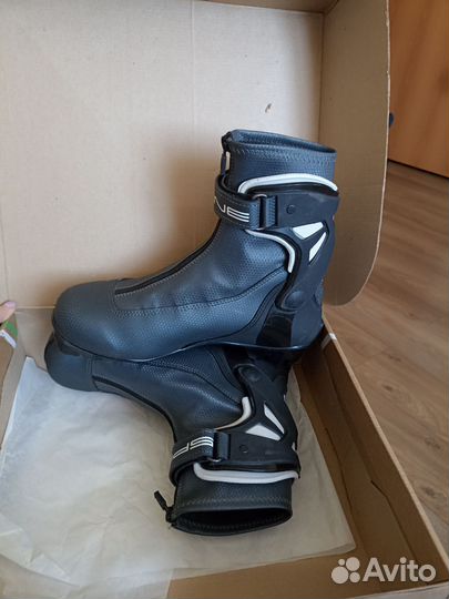 Лыжные ботинки spine Polaris