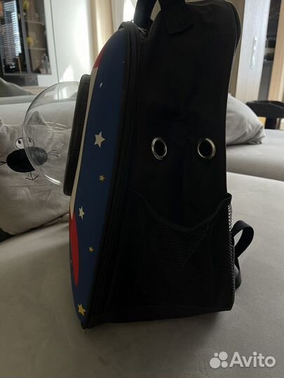 Рюкзак для кота с иллюминатором