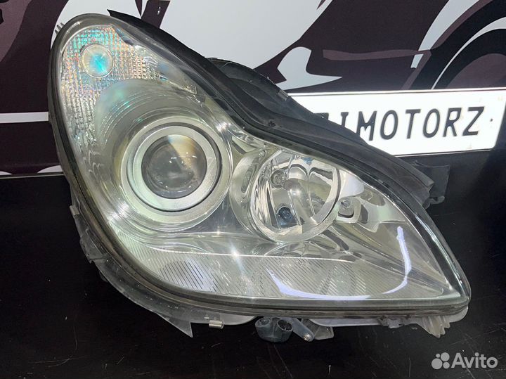 Фары Мерседес w219 cls500 2005год