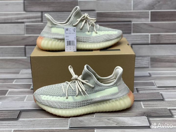 Кроссовки Adidas Yeezy Boost 350 v2 Citrin (36-45)