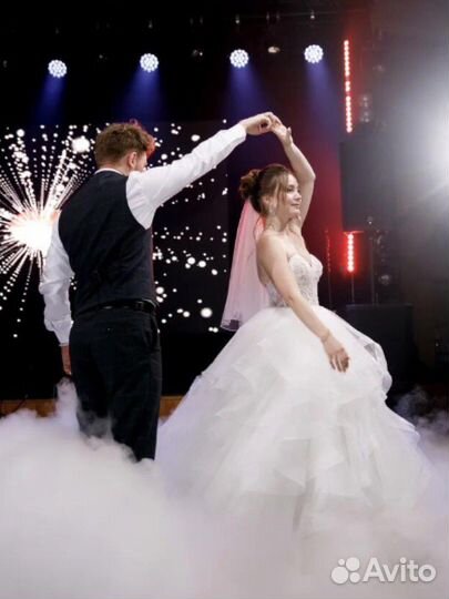 Свет, звук, LED экраны, тяжелый дым, спецэффекты