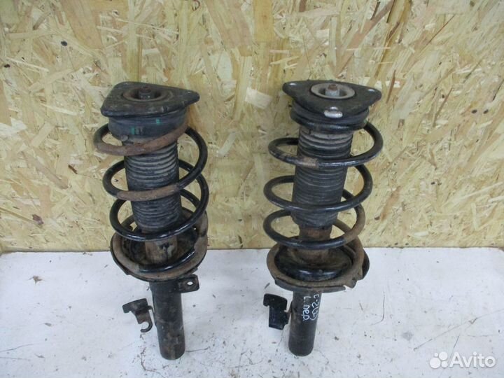 Амортизаторные стойки в сборе Форд Фокус 2