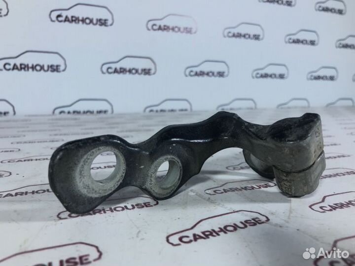 Петля двери передняя правая Ford Focus 2 купе 1.6