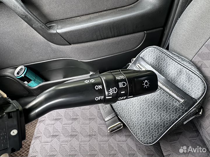 Подрулевой переключатель Toyota