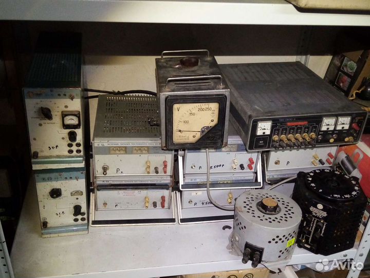 Латр 9а и регулируемые блоки питания. Б5-47,49,50