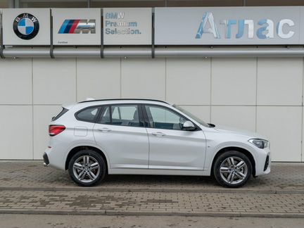 BMW X1 2.0 AT, 2022