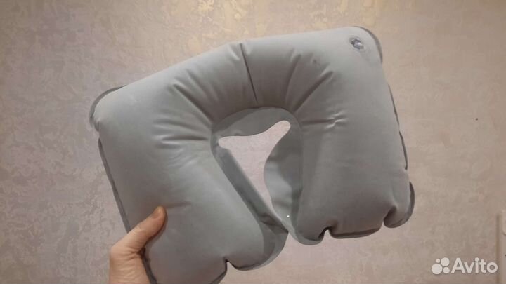 Подушка в самолет