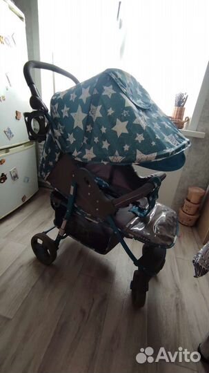Прогулочная коляска