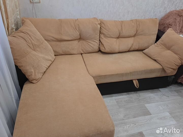 Угловой диван бу