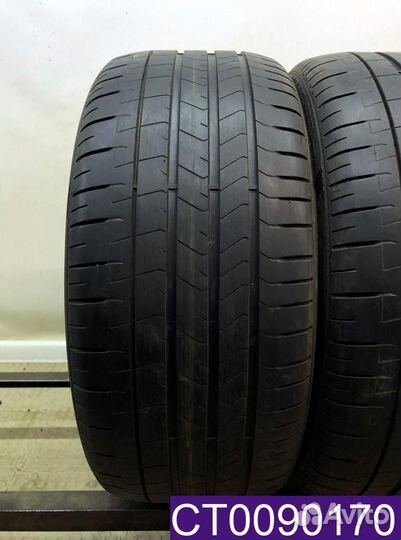 Pirelli P Zero PZ4 255/40 R19 100Y