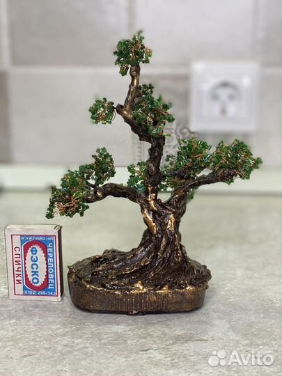 Статуэтка дерево