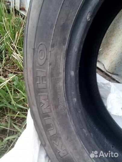 Kumho Road Venture APT KL51 225/60 R17