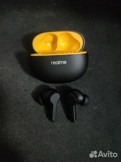 Беспроводные наушники realme buds t100