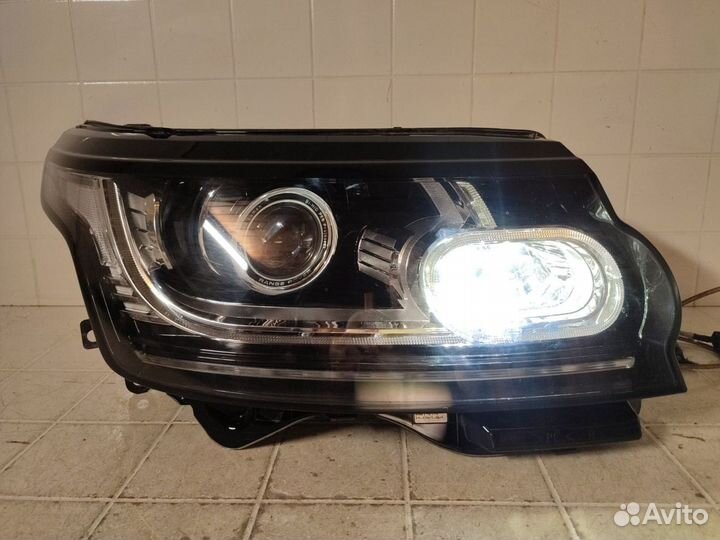 Фара Ксенон правая Land Rover Range Rover 4 L405