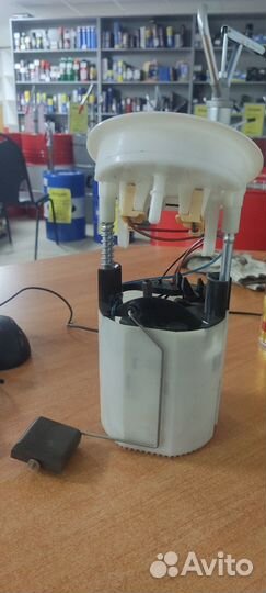 Топливный насос в сборе с датчиком BMW e90 N46