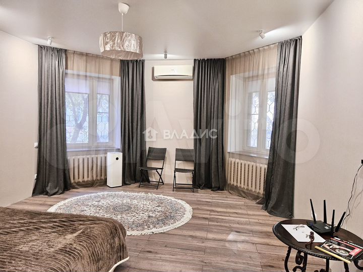 2-к. квартира, 70,7 м², 1/12 эт.