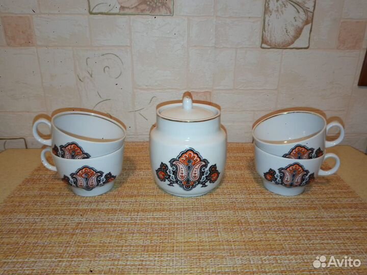 Чашка, сахарница, сервиз