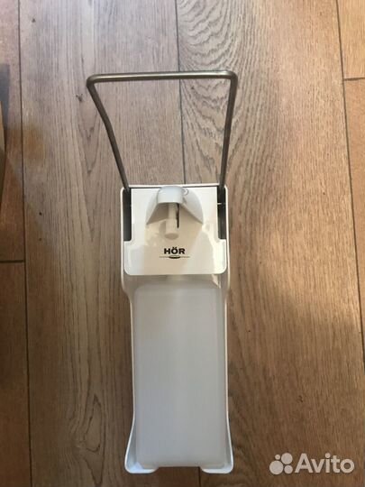 Дозатор локтевой с емкостью, новый, в упаковке