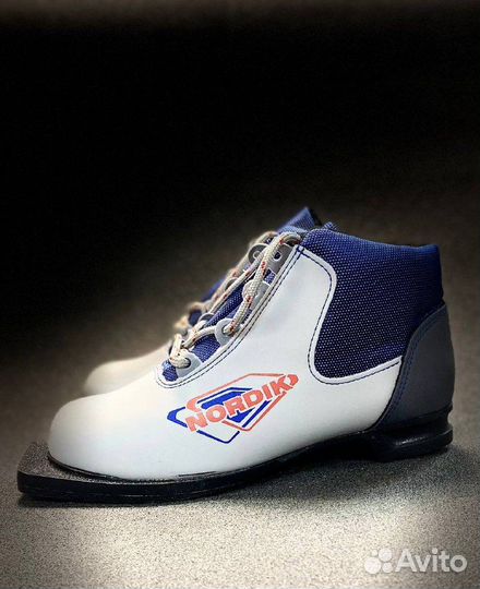 Ботинки для беговых лыж Nordik 37р