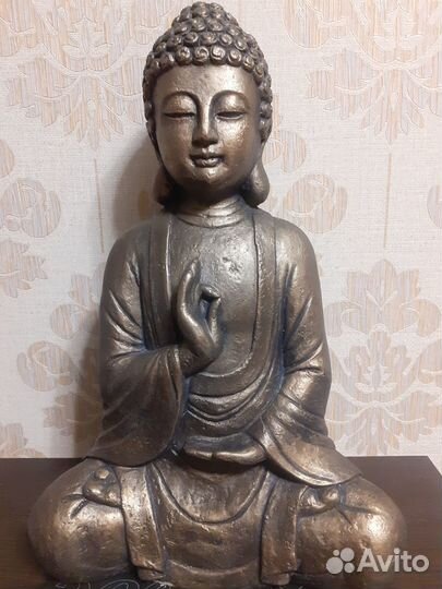 Продам садовую фигуру Будды