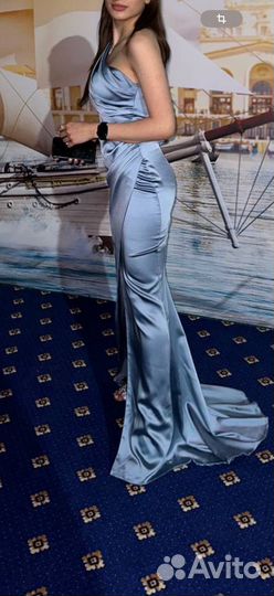 Вечернее платье в пол размер 42, 44